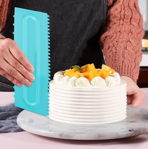 Plastic Cake Scraper Set Cream Comb Icing Smoother Serrated Wavy Edge Fondant Decorating Baking Tools For Kitchen Cake Styling
