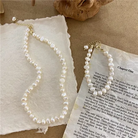 Natural Baroque Pearl Necklace For Women Retro Minimalist Freshwater Pearl Choker Gold Alloy Clasp Handmade Jewelry Gift