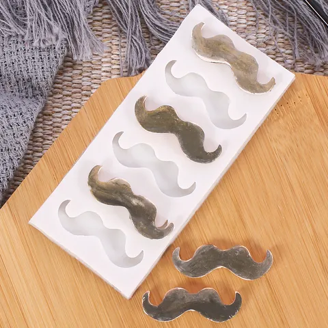 Moule en Silicone Moustache Forme de Barbe Fondant Chocolat Bac à Glaçons Outil de Cuisson DIY Pour Décoration de Gâteau Fête