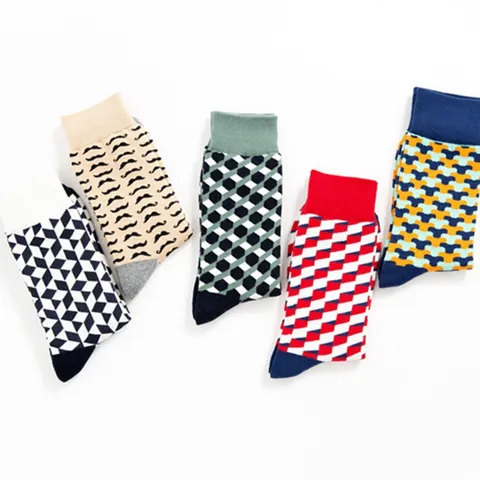 Unisex Vintage Geometric Argyle Pattern Crew Socks Retro Color Block Cotton Casual Mid Tube Socks For Men Women Autumn Winter