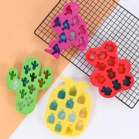DIY Plastic Ice Cube Tray Mold For Baby Food Storage Whiskey Drinks Bear Flamingo Pineapple Cactus Heart Star Diamond Shaped Kitchen Gadget