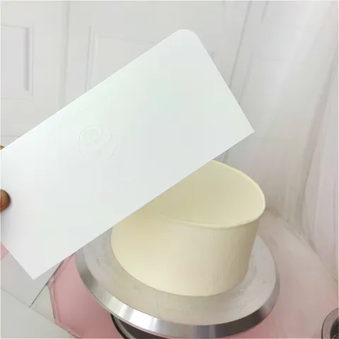 Cake Scraper Large ABS Plastic Cream Smoother Baking Tool For Home Bakery Pastry Dough Scraper White Rectangle Design