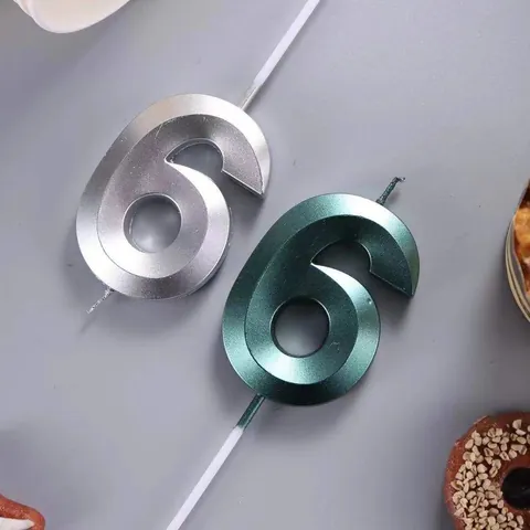 Geometric Number Shaped Birthday Candle For Party Cake Topper Elegant Metallic Finish Decorative Candle For Anniversary Celebration