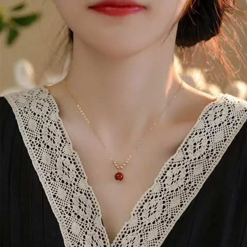 Vintage Red Agate Pendant Necklace 14K Gold Plated Alloy Clavicle Chain Elegant Nephrite Jade Jewelry For Women Gift