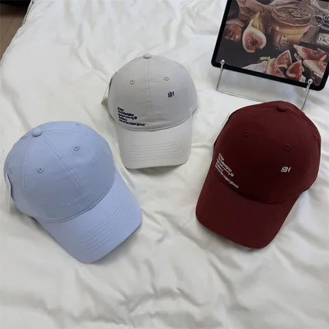 Casquette de Baseball Rétro avec Lettre Brodée Unisexe Coton Polyester Respirant Chapeau de Soleil pour Sports de Plein Air Casual Ajustable Streetwear