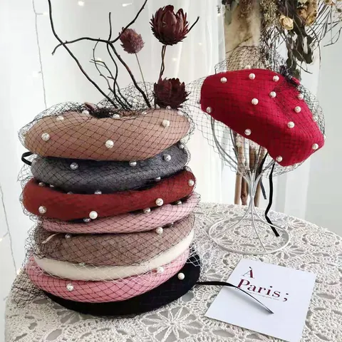 Women's British Retro Acrylic Beret Hat With Artificial Pearl And Mesh Veil Elegant Solid Color Winter Painter Pumpkin Cap
