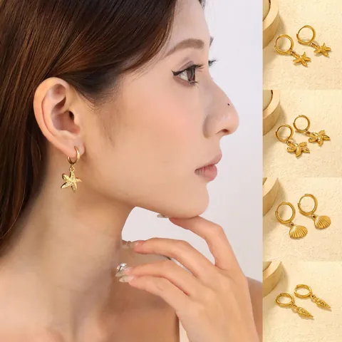 Orecchini a Cerchio in Acciaio Inossidabile Placcato Oro 18K a Forma di Stella Marina e Conchiglia per Donna Stile Oceano Estivo