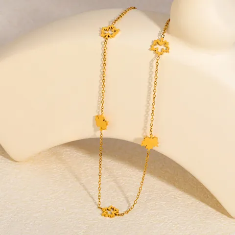 Minimalist Stainless Steel Maple Leaf Pendant Necklace For Women Gold Plated Hollow Solid Leaves Adjustable Chain Jewelry