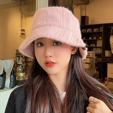 Women Plush Bucket Hat Thick Warm Winter Knitted Fisherman Cap Maillard Style Retro Solid Color Fuzzy Basin Hat With Patch