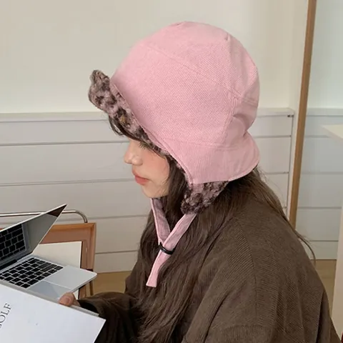 Cappello Leifeng da Donna Invernale con Stampa Leopardata Velluto a Coste Caldo Antivento Cappello da Pilota Indossabile su Due Lati con Paraorecchie in Peluche