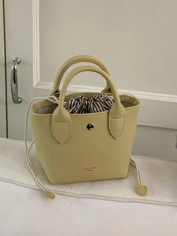 Damen Mini Eimertasche Retro Litschi Muster PU Leder Handtasche Mit Gestreiftem Kordelzug Innen Versatile Crossbody Tasche