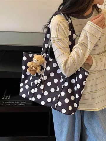 Grote Capaciteit Stippen Stof Tote Tas Vrouwen Casual Schoudertas Japanse Stijl Shopper Tas Met Beer Pluche Hanger