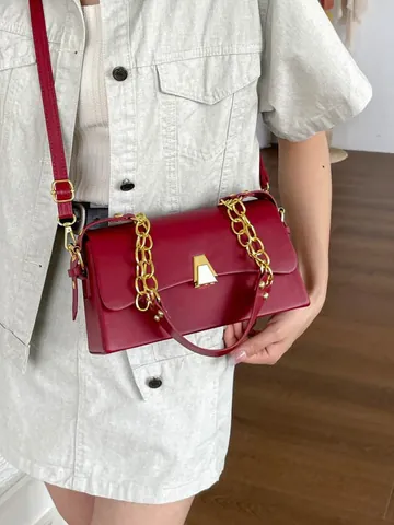 Petit Sac Carré en Cuir PU pour Femmes à la Mode Sac à Bandoulière Grande Capacité Avec Chaîne en Or Serrure Géométrique Sac à Main Décontracté