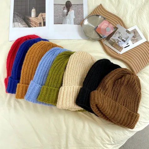 Oversized Chunky Knit Beanie For Women Warm Winter Acrylic Slouchy Ribbed Hat Large Head Solid Color Cold Weather Accessory