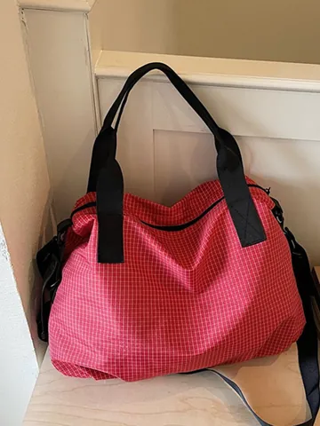 Borsa da Viaggio a Tracolla a Quadri di Grande Capacità Tessuto Impermeabile Borsa Sportiva per Palestra e Bagaglio per Uomo e Donna