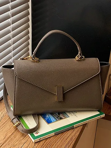 Women Fashion Trapezoid Handbag PU Leather Saffiano Pattern Envelope Flap Shoulder Crossbody Bag Gold Hardware Commuter Tote