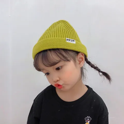 Kids Knit Beanie Hat For Boys Girls Baby Solid Color Letter Label Docker Hat Rolled Edge Soft Warm Winter Skull Cap Accessories
