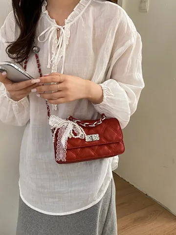 Women Elegant Quilted Small Square Bag PU Leather Chain Shoulder Crossbody Bag With Pearl Lace Pendant Sweet Style Messenger Bag