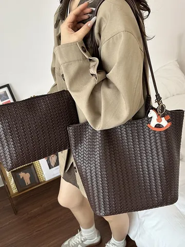 Luxury Woven Tote Bag For Women Large Capacity PU Leather Shoulder Bag With Horse Charm Casual Simple Commuter Handbag