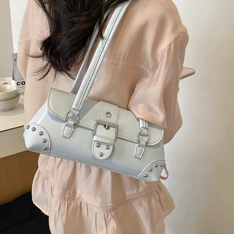 Bolso de Hombro de Cuir PU de Tendencia para Mujer Retro Remache Hebilla de Cinturón Bolso Chic Estilo Y2K