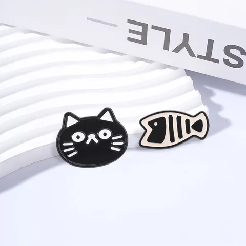 Cartoon Black Cat Fish Bone Enamel Pin Brooches Cute Animal Alloy Lapel Badges For Backpack Denim Jacket Clothes Decoration Personalized Jewelry Gift