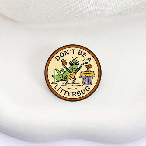 Épinglette en Émail Créative Insecte de Dessin Animé Protection de l'Environnement Sauterelle Badge en Métal Broche Don't Be A Litterbug Cadeau Bijoux Unisexe