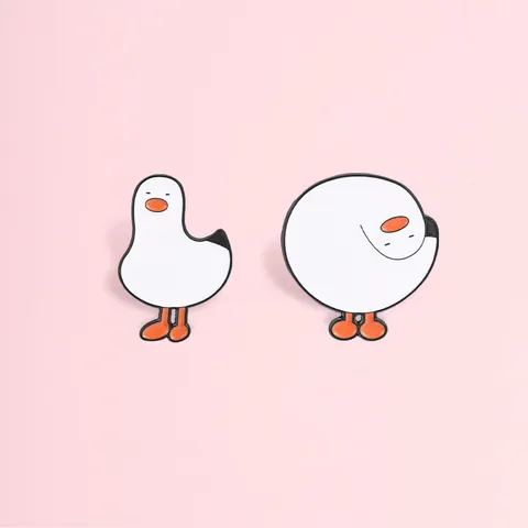 Japanese Style Cute White Goose Enamel Brooch Cartoon Animal Zinc Alloy Pin For Shirt Bag Decoration Adorable Animal Badge Jewelry Gift