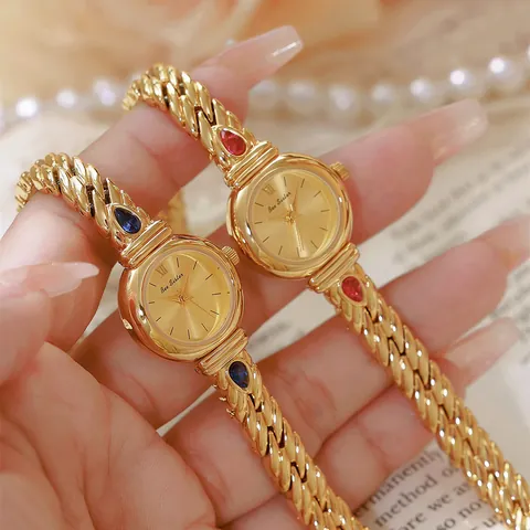 Reloj de Cuarzo Vintage de Lujo para Mujer Chapado en Oro Plata Aleación Cadena Trenzada Reloj Brazalete Con Circonia Diamante de Imitación Elegante Reloj de Pulsera