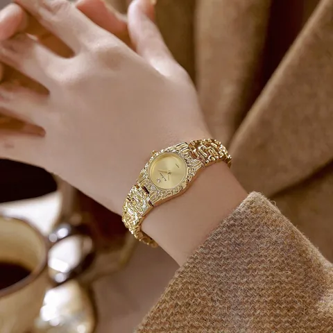 Reloj de Pulsera de Aleación de Lujo con Textura de Lava para Mujer Retro Exquisito Reloj de Cuarzo con Diamantes de Imitación Oro Plata Chapado Joyería