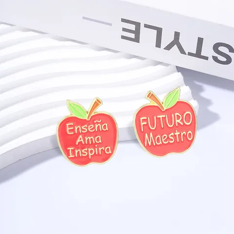 Spanish Teacher Red Apple Enamel Brooch Zinc Alloy Enseña Ama Inspira Futuro Maestro Pin For Teachers Gift
