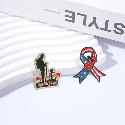 Memorial Enamel Brooch Lest We Forget Soldier Silhouette Poppy Pin Flag Ribbon Badge Zinc Alloy Jewelry For Veterans