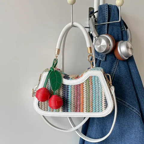 Sac à Épaule en Paille Tissé pour Femmes Avec Charme Cerise Sac Bandoulière Vacances Plage Poignée en Cuir PU Petit Sac Main