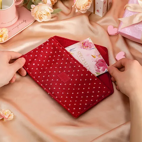 Valentine Day Red Knitted Heart Envelope Decoration Gift Bag Hanging Ornament For Cards Party Home Decor