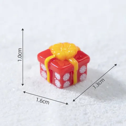 Miniatuur Kerst Cadeaudoos Micro Landschap Kleine Hars Ornamenten Voor DIY Sprookjestuin Sneeuwscène Winter Tafel Decor Cadeaudoos Serie