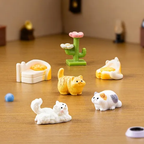 Miniature Resin Cat Dog Figurines Micro Landscape Ornaments Cartoon Animal Dolls For Dollhouse DIY Desktop Decoration Ornaments