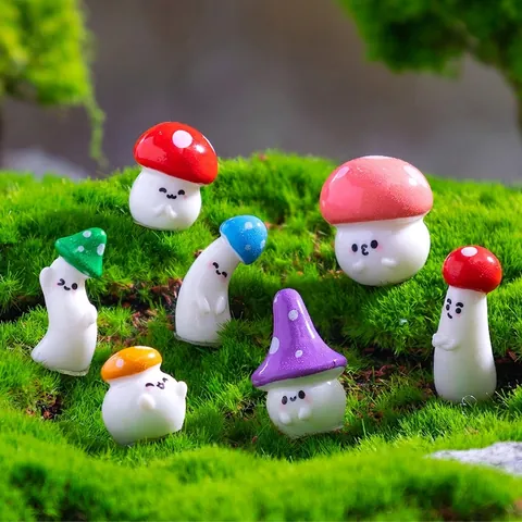 Mini Harz Pilz Figuren Süße Cartoon Ausdrücke Mikro Landschaft Gartenarbeit Zubehör DIY Handwerk Home Dekor Ornamente