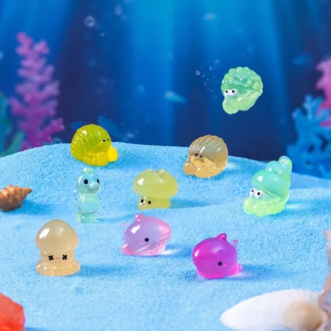 Luminous Ocean Animal Resin Miniatures Glow In The Dark Hermit Crab Shark Octopus Seahorse Micro Landscape Aquarium Decor