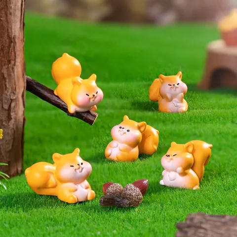 Miniature Resin Squirrel Figurine Micro Landscape Decorations Cute Fat Animal Model For DIY Fairy Garden Desktop Ornament