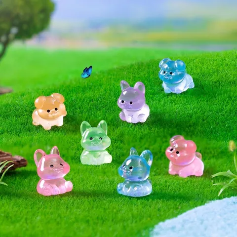 Miniature Luminous Pug Dog Figurine Resin Glow In Dark Animal Statue For Fairy Garden Landscaping DIY Craft Decor Accessories