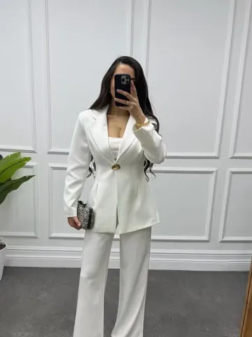Dames Elegante Witte Blazerjas Piekrevers Getailleerd Pak Top Effen Kleur Kantoor Woon-werkverkeer Lange Mouwen