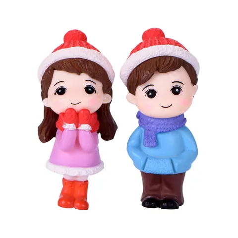 Cute Winter Christmas Style Couple Miniature Figurines For Micro Landscape Gardening Decoration PVC Plastic Doll Accessories