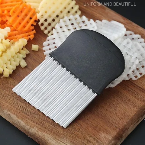 Stainless Steel Crinkle Potato Cutter Wave Slicer Wavy Blade Manual Vegetable Slicing Tool With Ergonomic Plastic Handle