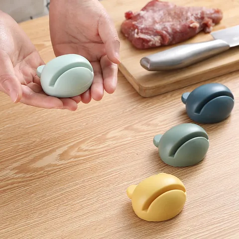 Cartoon Frog Knife Sharpener Portable Household Kitchen Knife Sharpening Tool Anti-Slip Sharpener Gadget Yellow