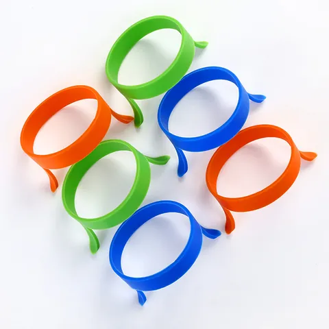 Food Grade Silicone Round Fried Egg Ring Non-Stick Egg Mold With Heat Resistant Handles Modern Kitchen Cooking Tool