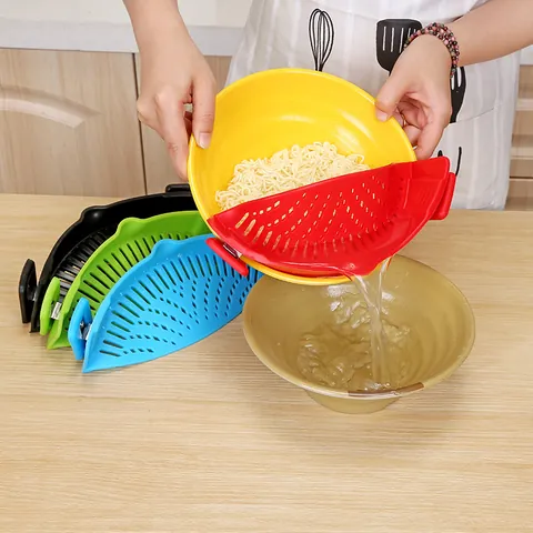 Kitchen Silicone Pot Side Drainer Pasta Vegetable Water Filter With Stainless Steel Clips Heat Resistant Draining Colander Tool