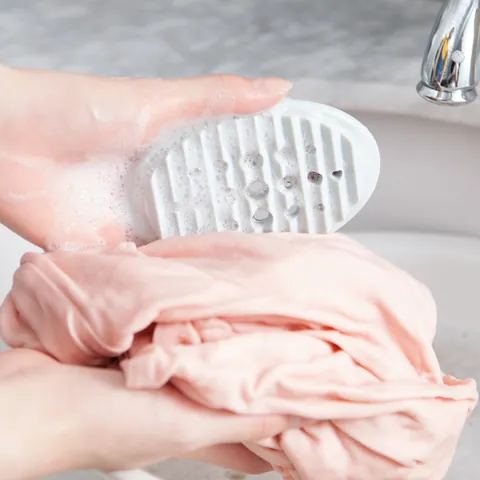 Creative Silicone Soap Dish Flexible Non-Slip Soap Holder with Drainage Holes Soap Box for Bathroom Kitchen Laundry