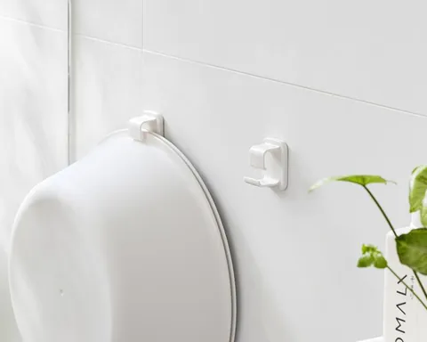 Wall Mounted Basin Storage Hook White ABS Plastic Adhesive Washbasin Holder Bathroom Self Adhesive Towel Hook Organizer