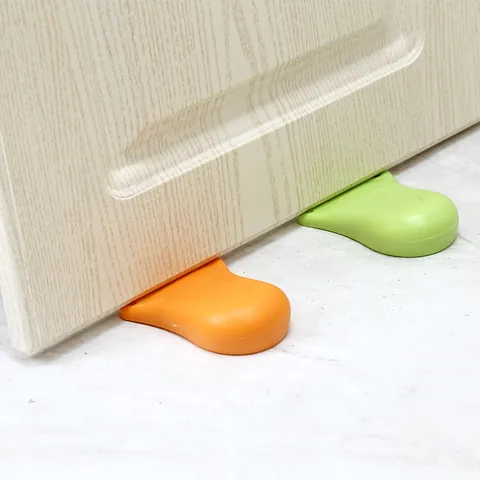 Creatieve Deurstopper In De Vorm Van Een Voetafdruk Voor Babyveiligheid Zachte Kunststof Antibotsing Deurstop Voor Kinderkamer