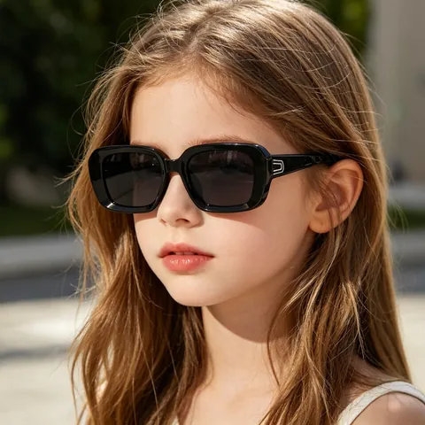 Occhiali da Sole Quadrati alla Moda per Bambini Protezione UV Occhiali da Sole all'Aperto Montatura PC Lenti AC per Ragazzi Ragazze