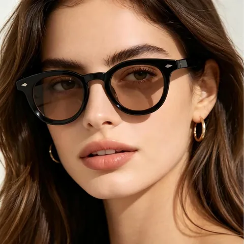 Retro Oval Sunglasses For Women Men UV400 Protection Polycarbonate Frame Acrylic Lens Vintage Fashion Eyewear Silver Rivet Sun Glasses